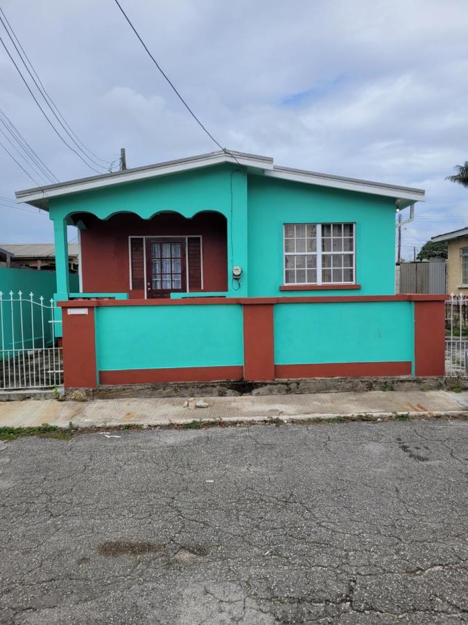 Kensington Oval- 2 Bed 1 Bath Bridgetown Exterior foto