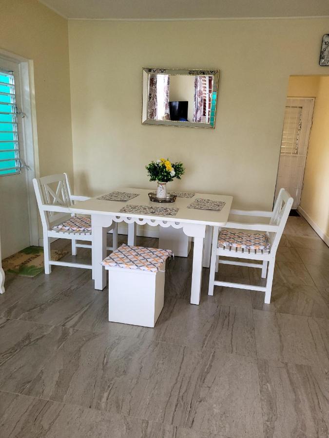 Kensington Oval- 2 Bed 1 Bath Bridgetown Exterior foto