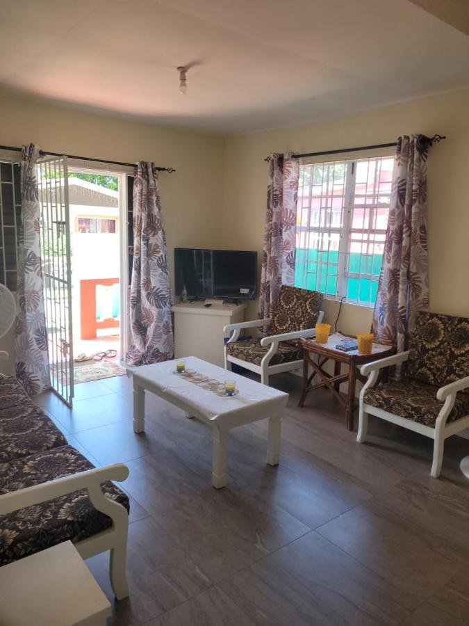 Kensington Oval- 2 Bed 1 Bath Bridgetown Exterior foto